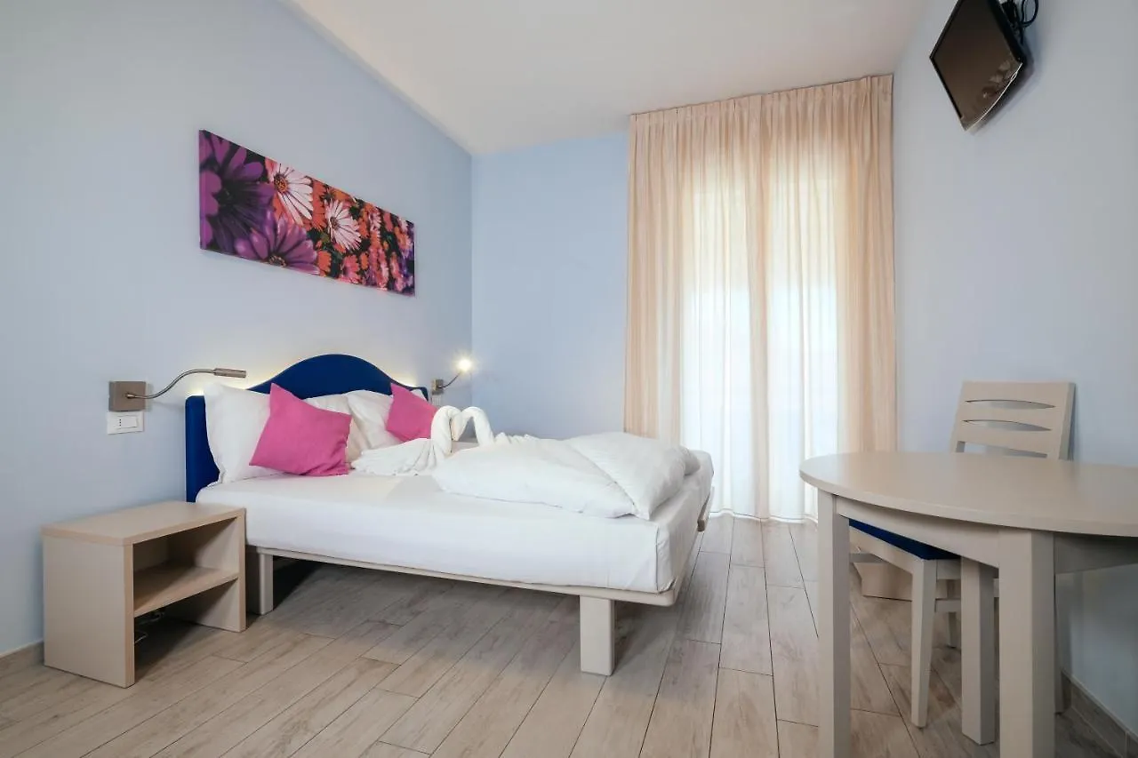 Hotel Firenze 3 S Brenzone sul Garda 3*,